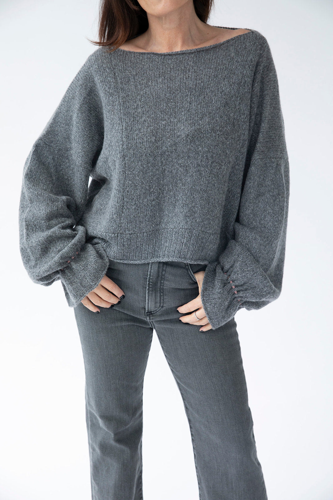souchi Stretch Pullover Sweater