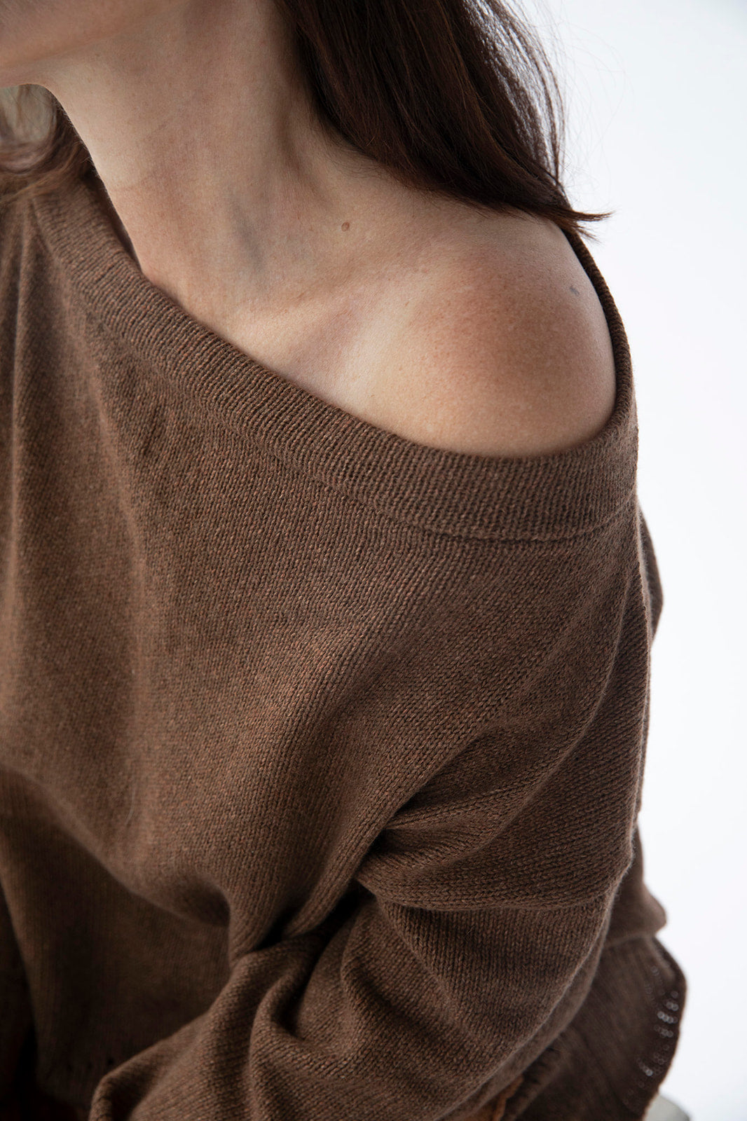 Souchi Pocket Sharon Cashmere Pullover Sweater